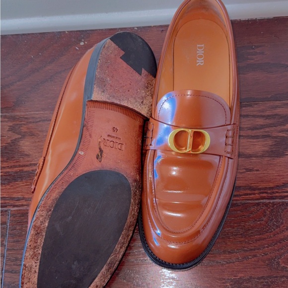 Dior Men's Tan Leather Loafers with Gold Accent - Picture 2 of 2